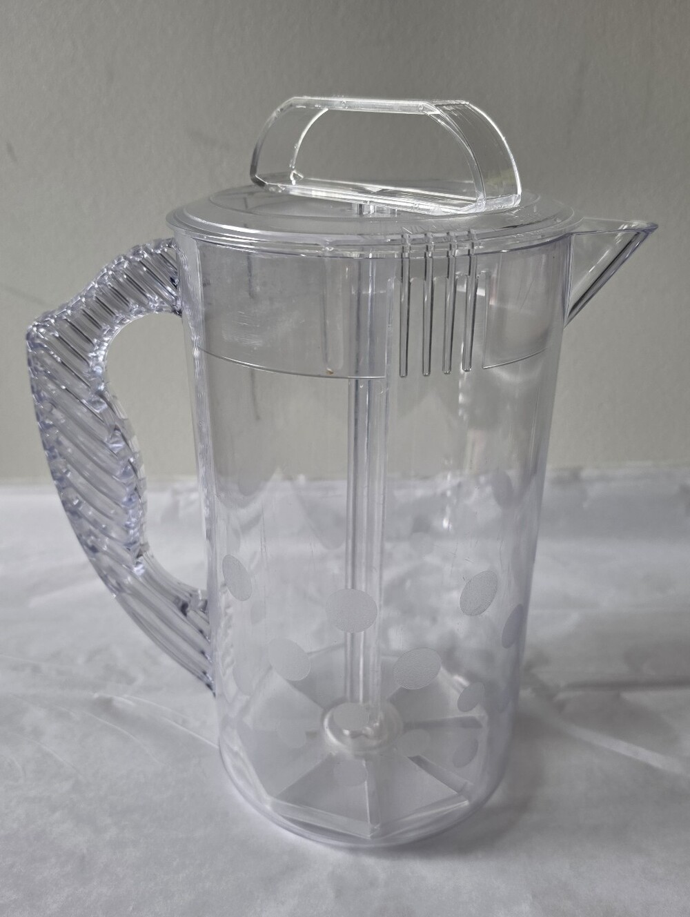 Pampered Chef Quick Stir 2 Quart Pitcher Clear Polka Dot Plunger 2272 Retired